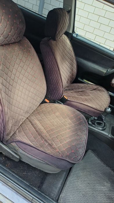 Передние Сиденья гольф3