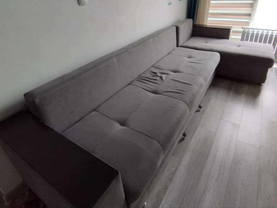 Диван в хорошем состоянии