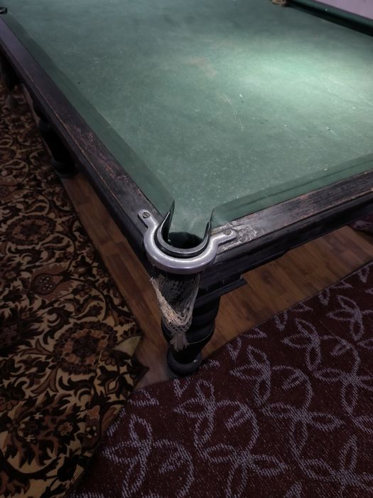 Бильярдный стол срочно продаётся