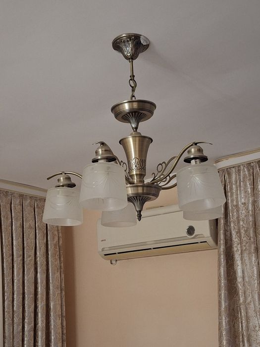 люстра продаётся