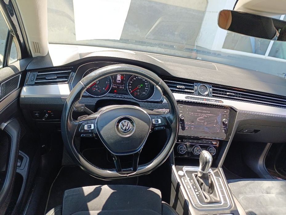 VOLKSWAGEN Passat 2019 — imagine 4