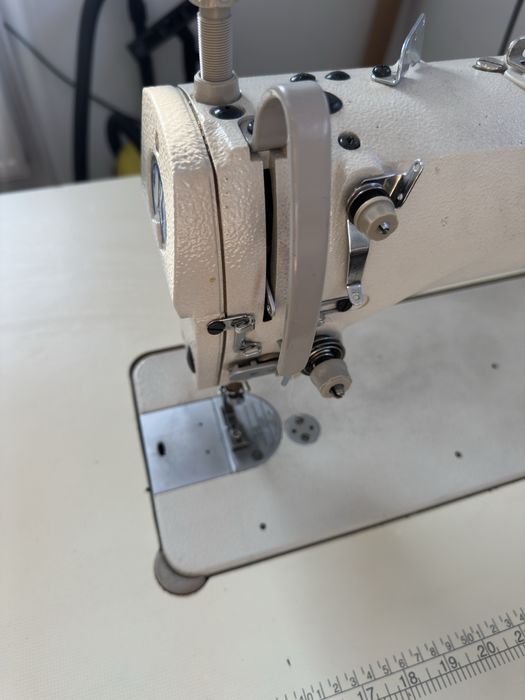 Masina de cusut industriala liniara Jack