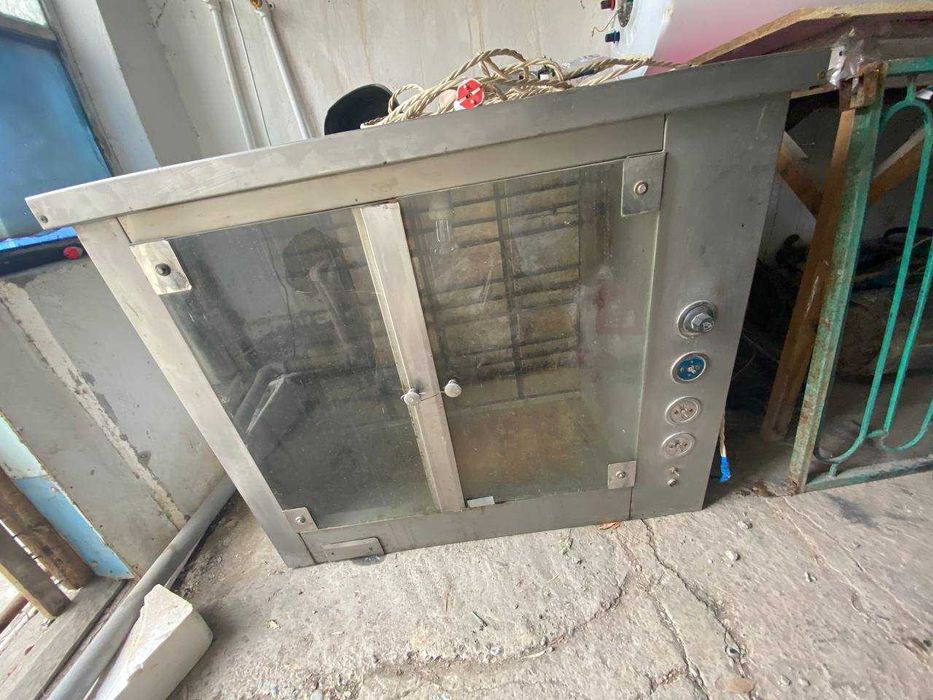 Продаётся Гриль аппарат.