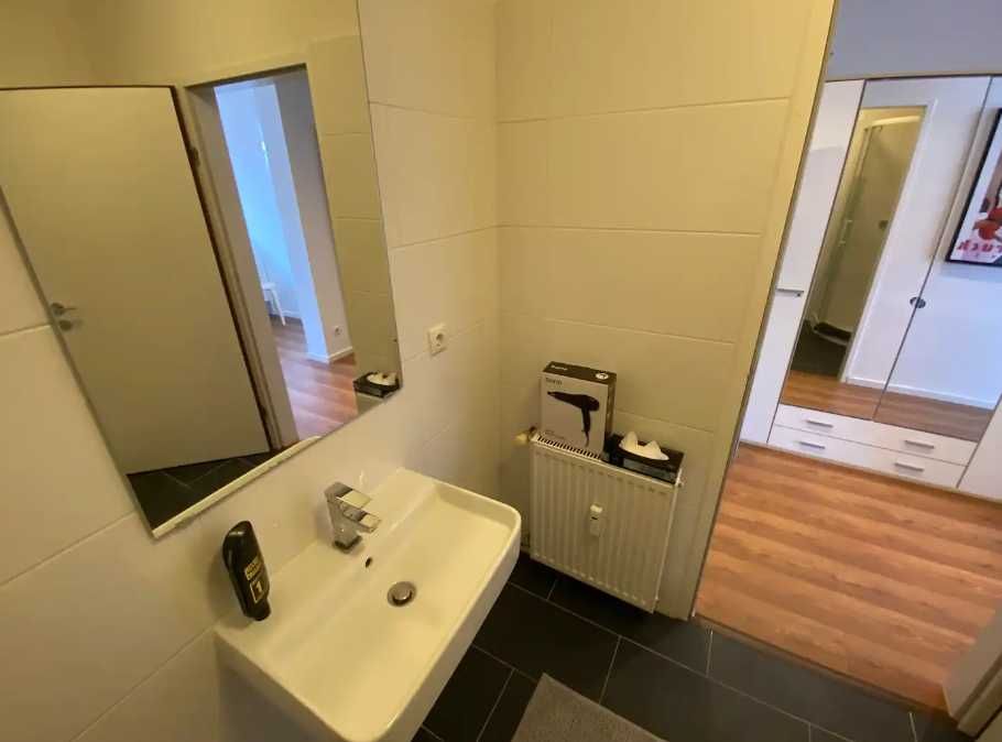 Дава се под наем  в Пловдив, Кючук Париж - 25 кв.м за 100 € - Снимка #1