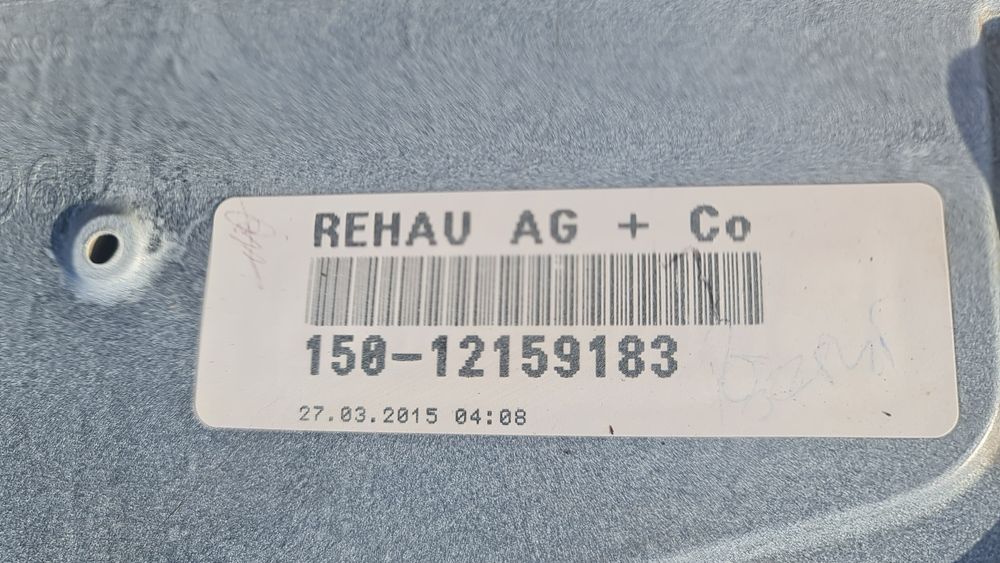 Spoiler bara spate Citroen DS5 DS 5 9673719477