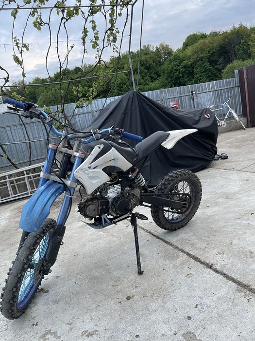 Vand cros 125cc.