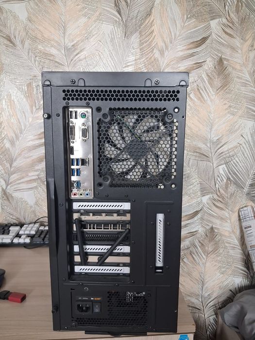 Компьютер (Системный блок)