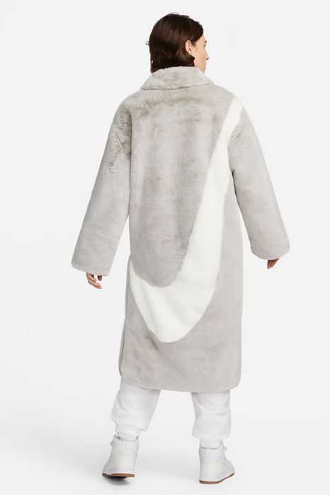 Палто Nike размер S