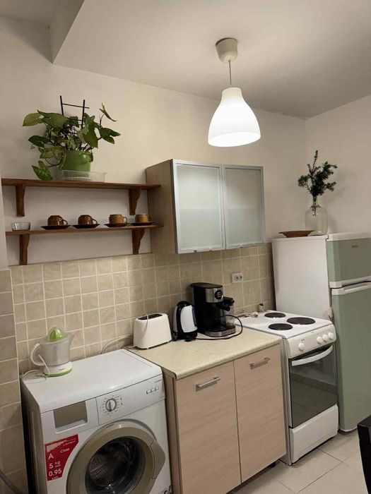 Тристаен апартамент под наем в ж.к. Лозенец, 2215351