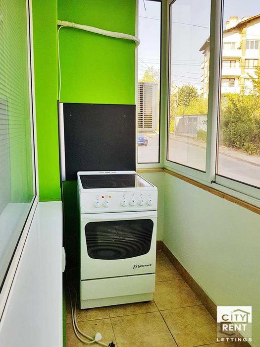 Дава се под наем Едностаен апартамент в Велико Търново, Център - 37 кв.м за 210 € - Снимка #4