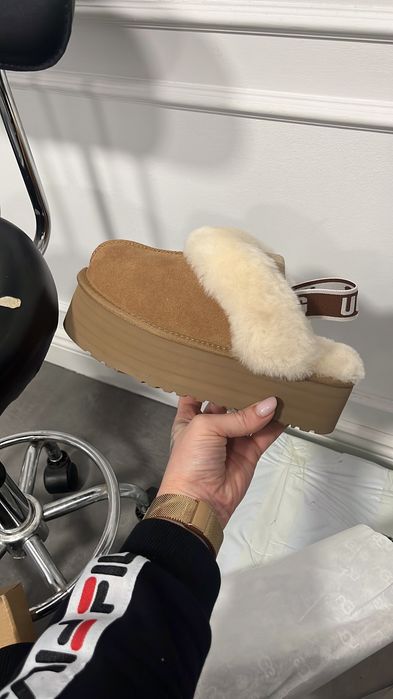 Saboții UGG , NOU 38