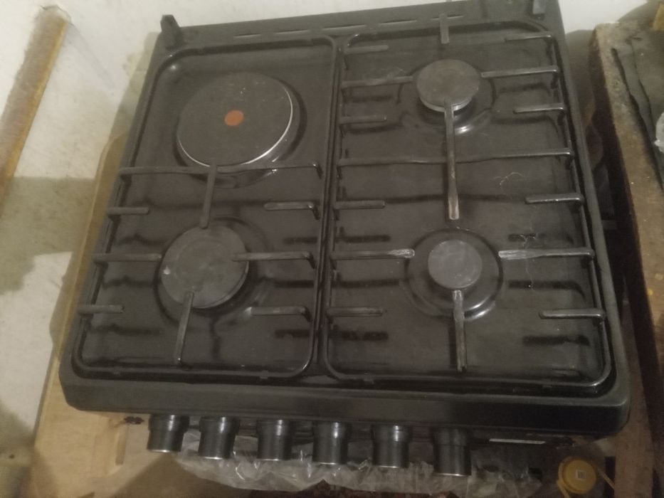 Газовая и электрическое плита Fere