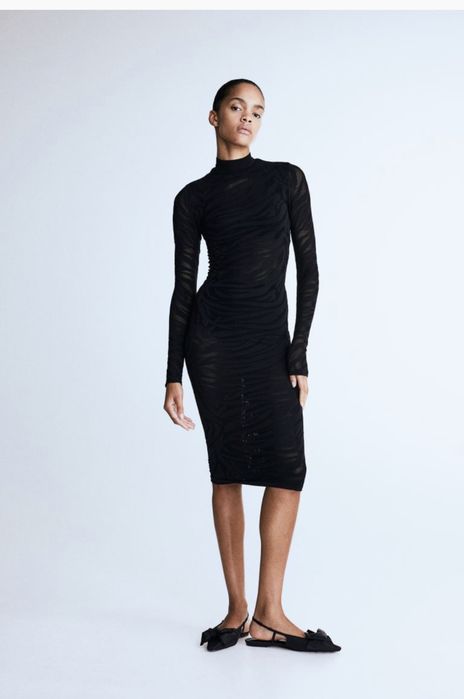 Rochie din plasa Hm
