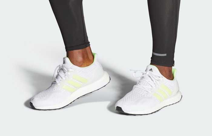 Обувки дамски обувки  ADIDAS ULTRABOOST DNA 5.0 размер  39 1/3