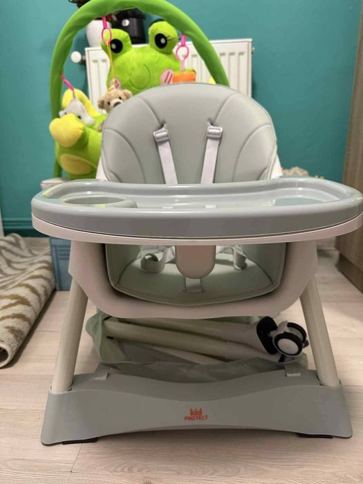 Se vinde, scaun masă!