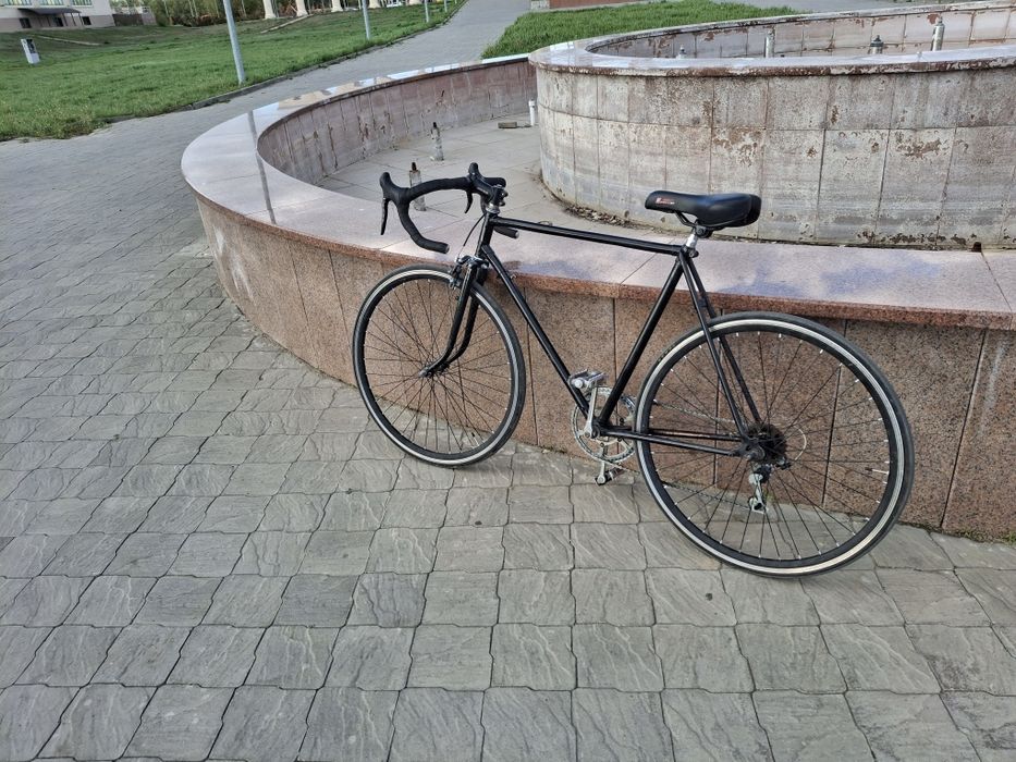 Велосипед шоссейный