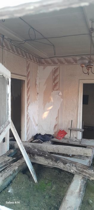 Продам бревенчатый дом
