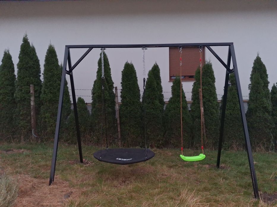 Leagan Pentru Copii. Calitativ.