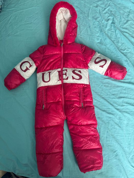 Guess- детски космонавт 2 годинки