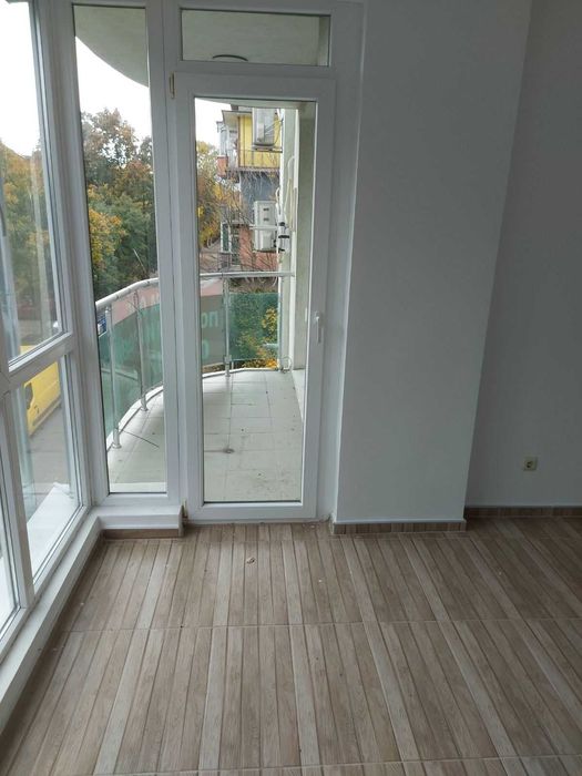 Продава се Офис в Търговище, Център - 73 кв.м за 1104 €/кв.м - Снимка #2