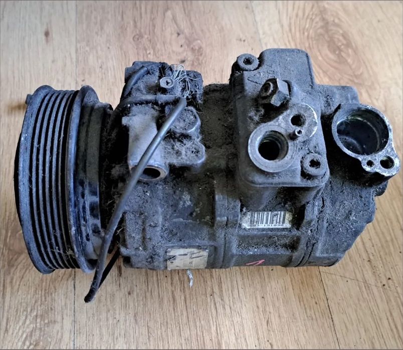 Compresor clima ac aer conditionat climatronic climatizare Volkswagen Vw Passat B5 2.7l 1996-2003 Audi A4 B5, A6 C4 C5, A8 D2 2.0tdi 2.7tdi 3.0tdi 1994-2005 Skoda Superb I, Porsche Boxter, 911, Cayman cod: 4B0260805B , 7SBU16C ( 6 pk )