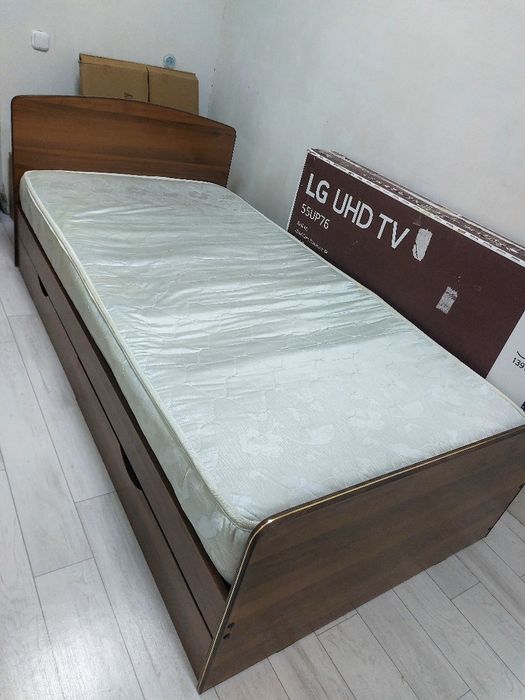 Кровать 200х100 с ящиками