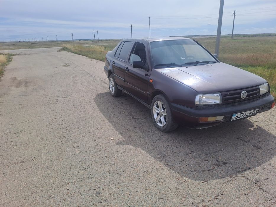 Volkswagen Vento, 1994