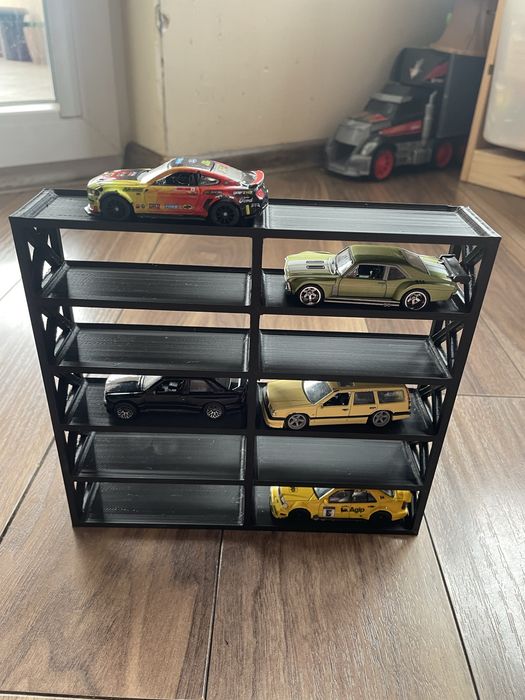 Стойка/ рафт за колички