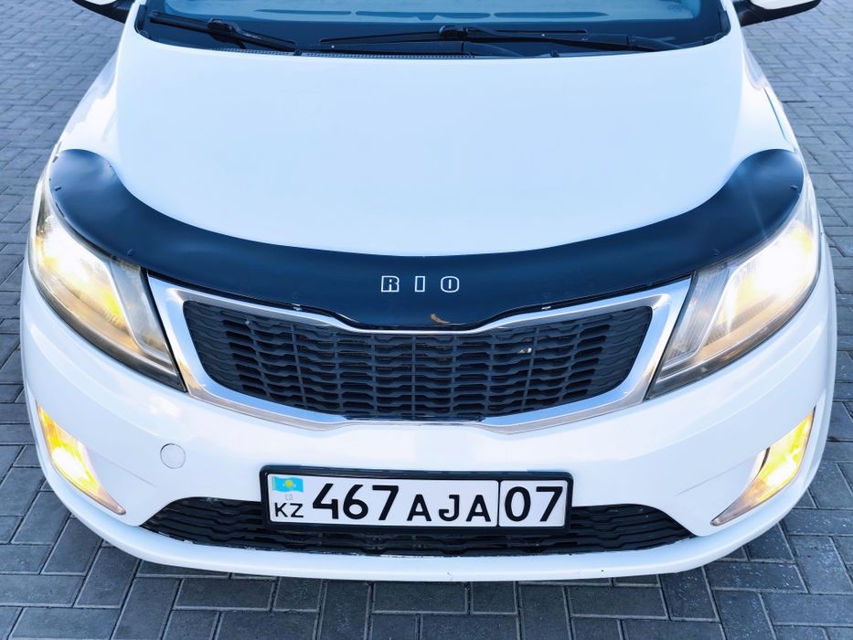 Срочно продам Kia Rio.