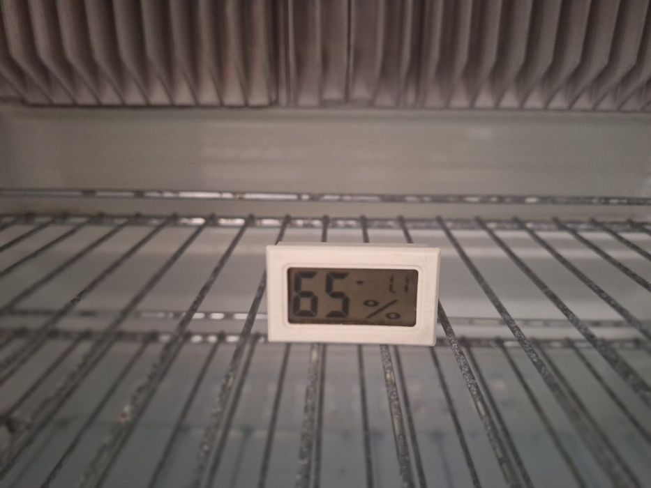 Хладилник  Dometic за кемпер/ каравана на газ, 12 V  и 220 V