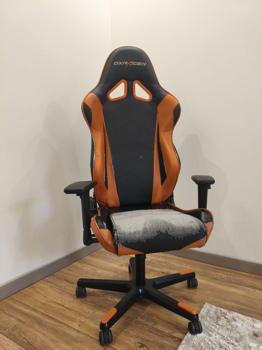 Игровое кресло dx racer