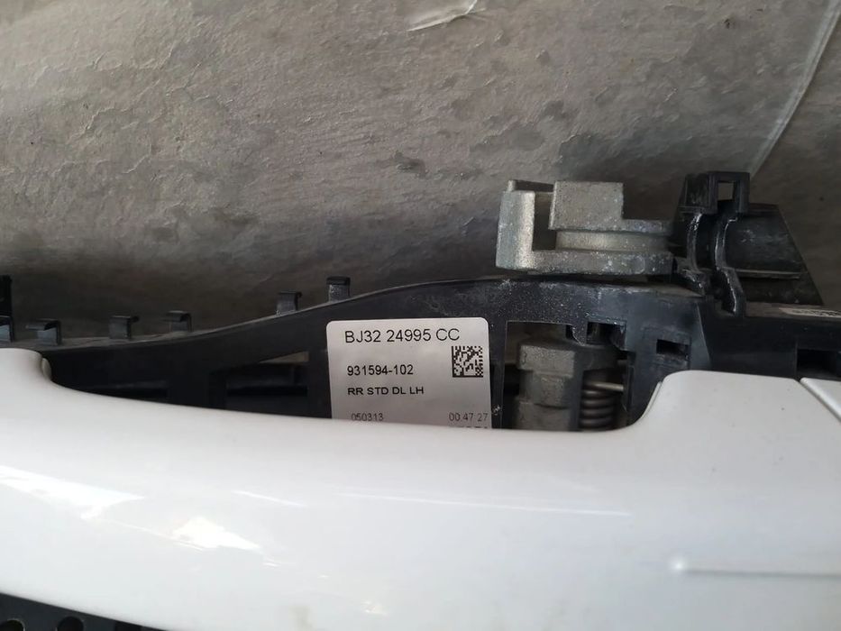 Maner usa stanga spate land rover range rover evoque l538 bj3224995cc
