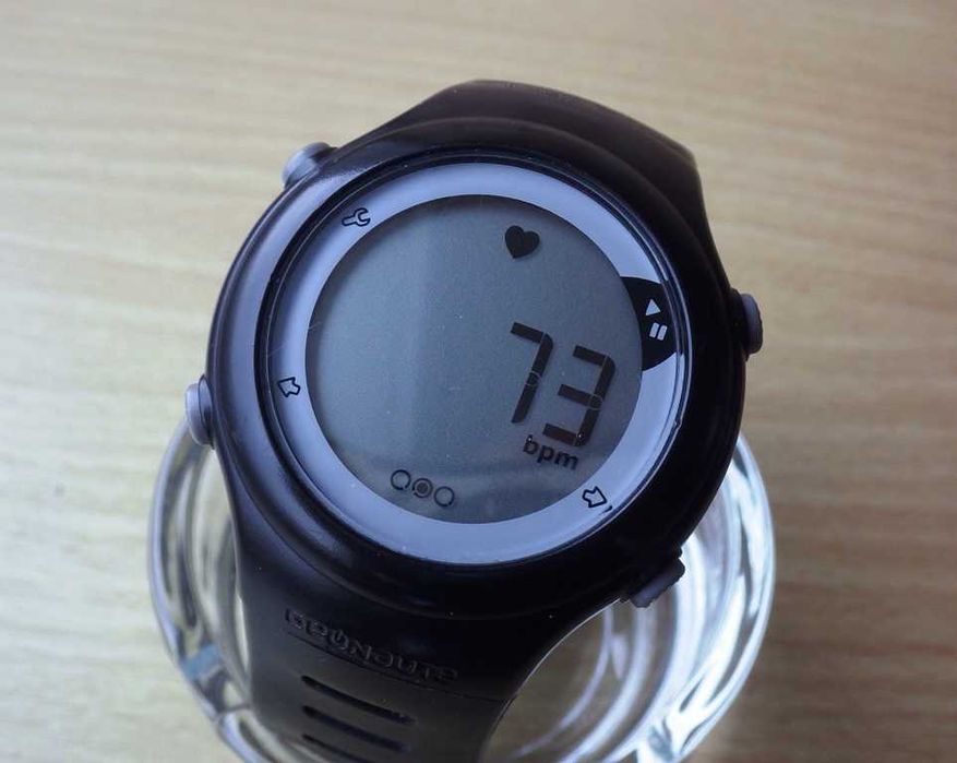 Спортен часовник Geonaute ONrhythm 50 за целодневно следене на пулса