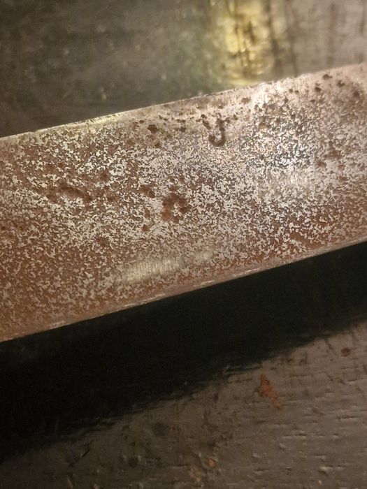 Продавам буйновски нож