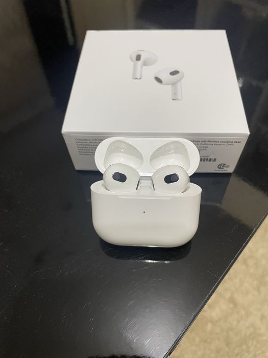 Air pods 3gn folosite o data