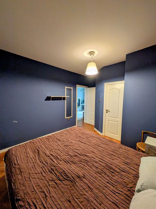 Тристаен апартамент жк.Изток