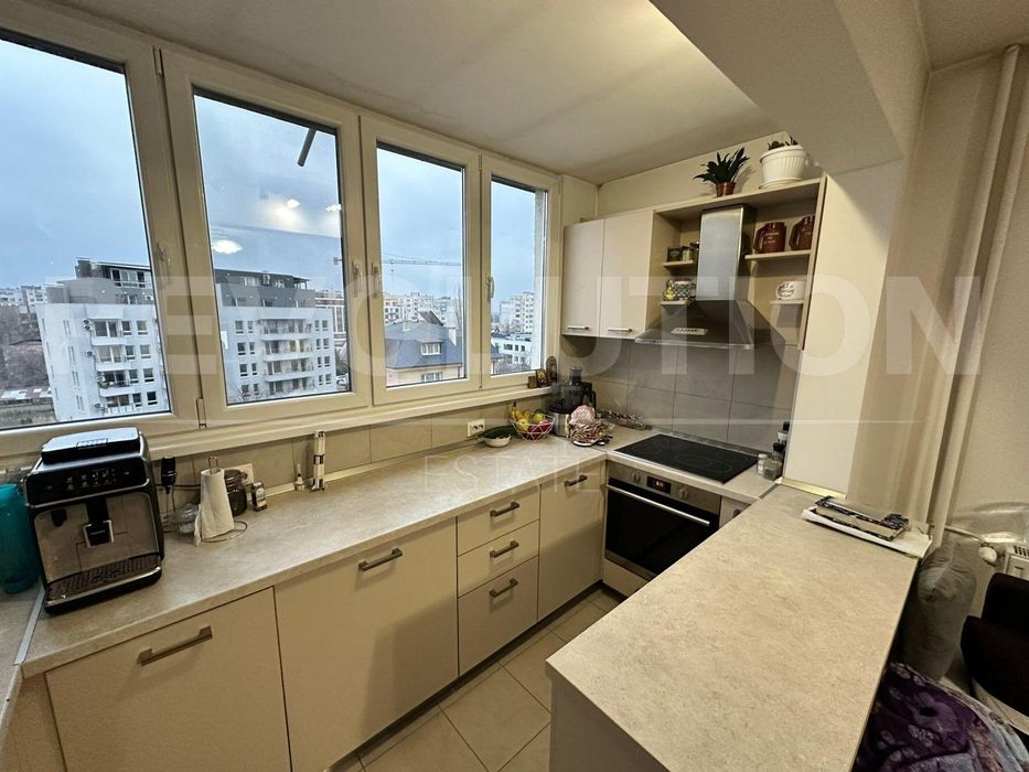 Продава се Тристаен апартамент в София, Обеля 1 - 66 кв.м за 1221 €/кв.м - Снимка #1