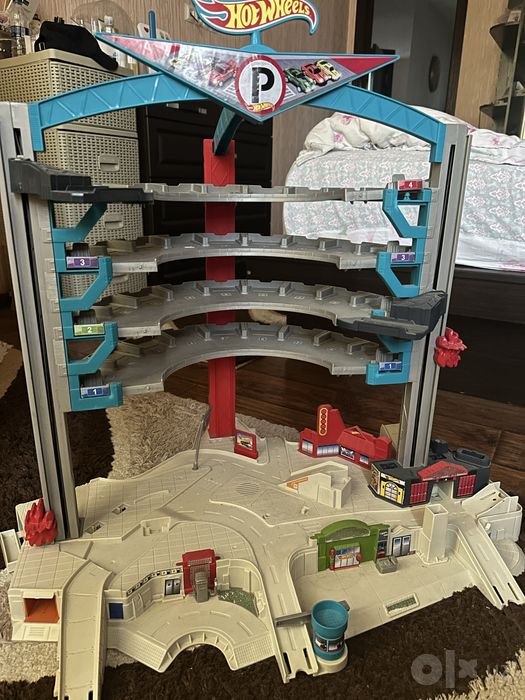 Hotwheels гараж оригинал