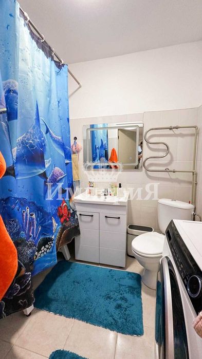 Продам 2 ком кв в 8 мкрн Алишер Империя