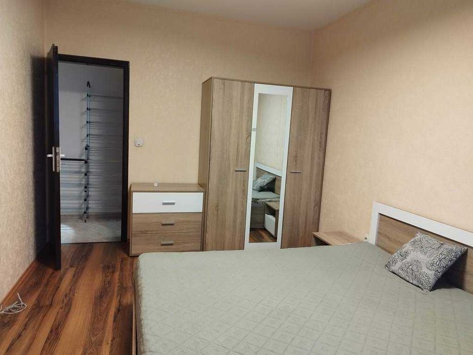 Давам под наем 2-стаен в жк Младост-1