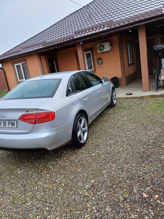 Vand Audi A4 B8 2009