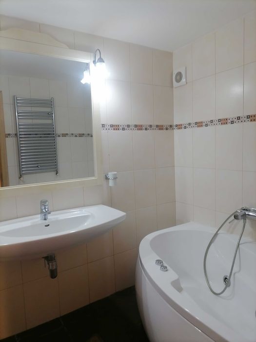 Proprietar inchiriez apartament in Piata Balcescu vis-a-vis de Grigore Moisil