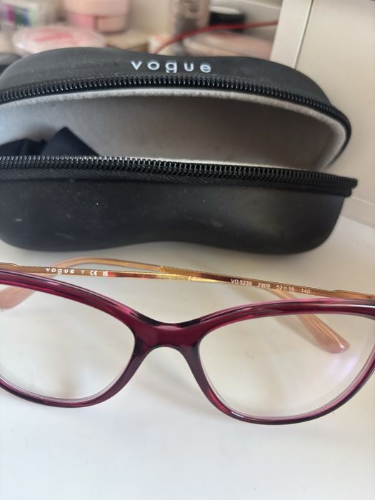 Ochelari de vedere Vogue, noi