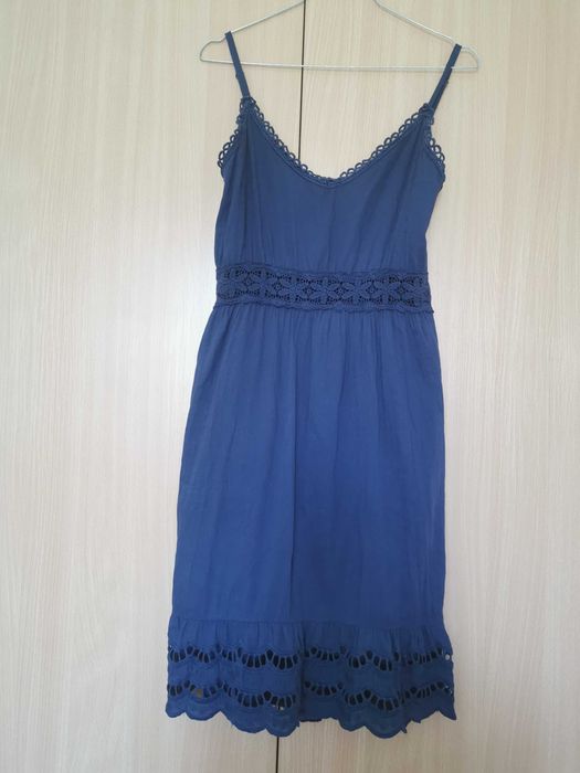 Две любими летни рокли ПРОДАВАМ НАМАЛЯВАМ