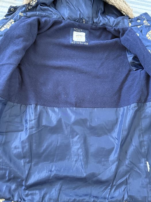 Куртка на девочку фирма Koton