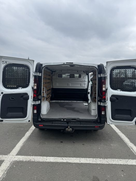 Opel vivaro de vânzare