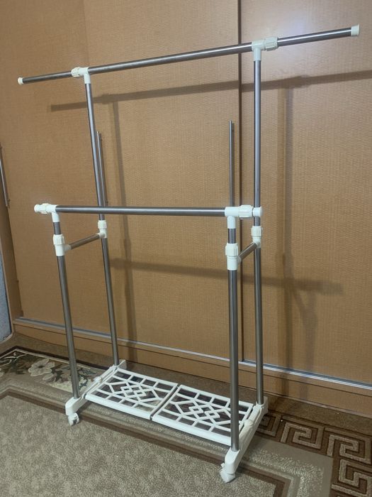 Вешалка напольная