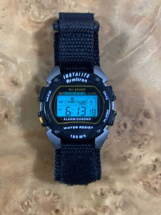 Armitron amerikanskiy soat