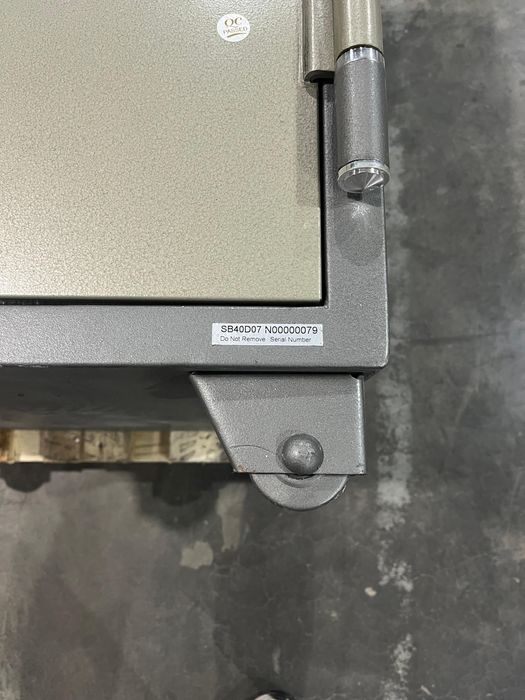 Продается Сейф Президент