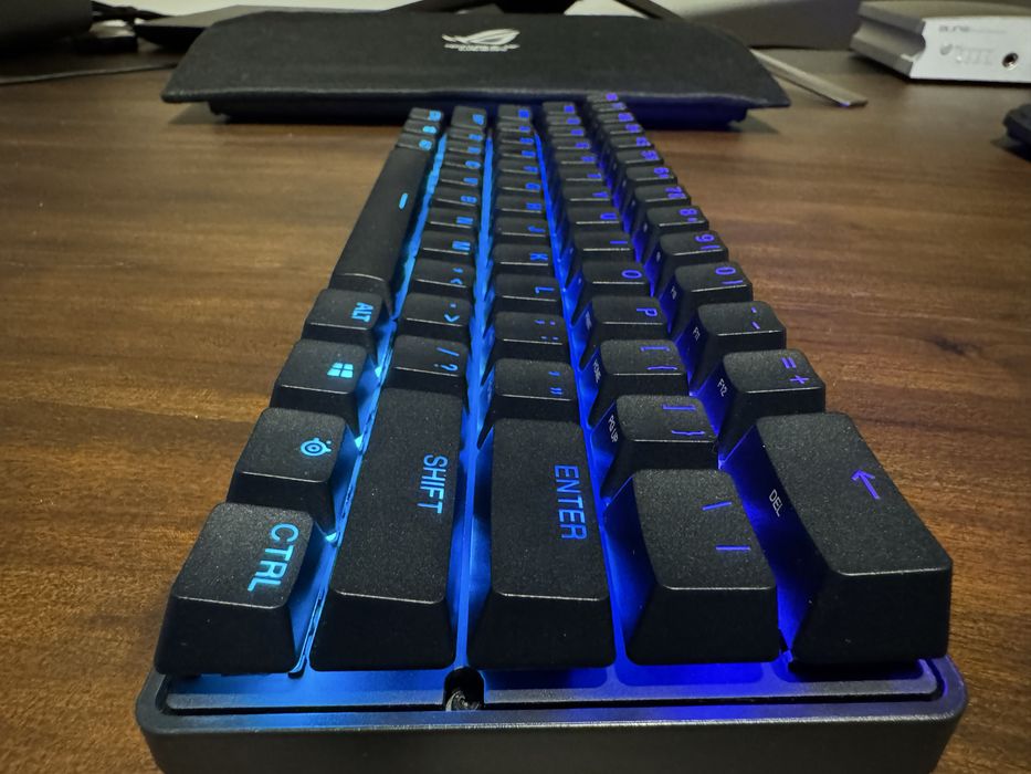 SteelSeries Apex Pro Mini Wireless  Hall Effect - stare foarte buna